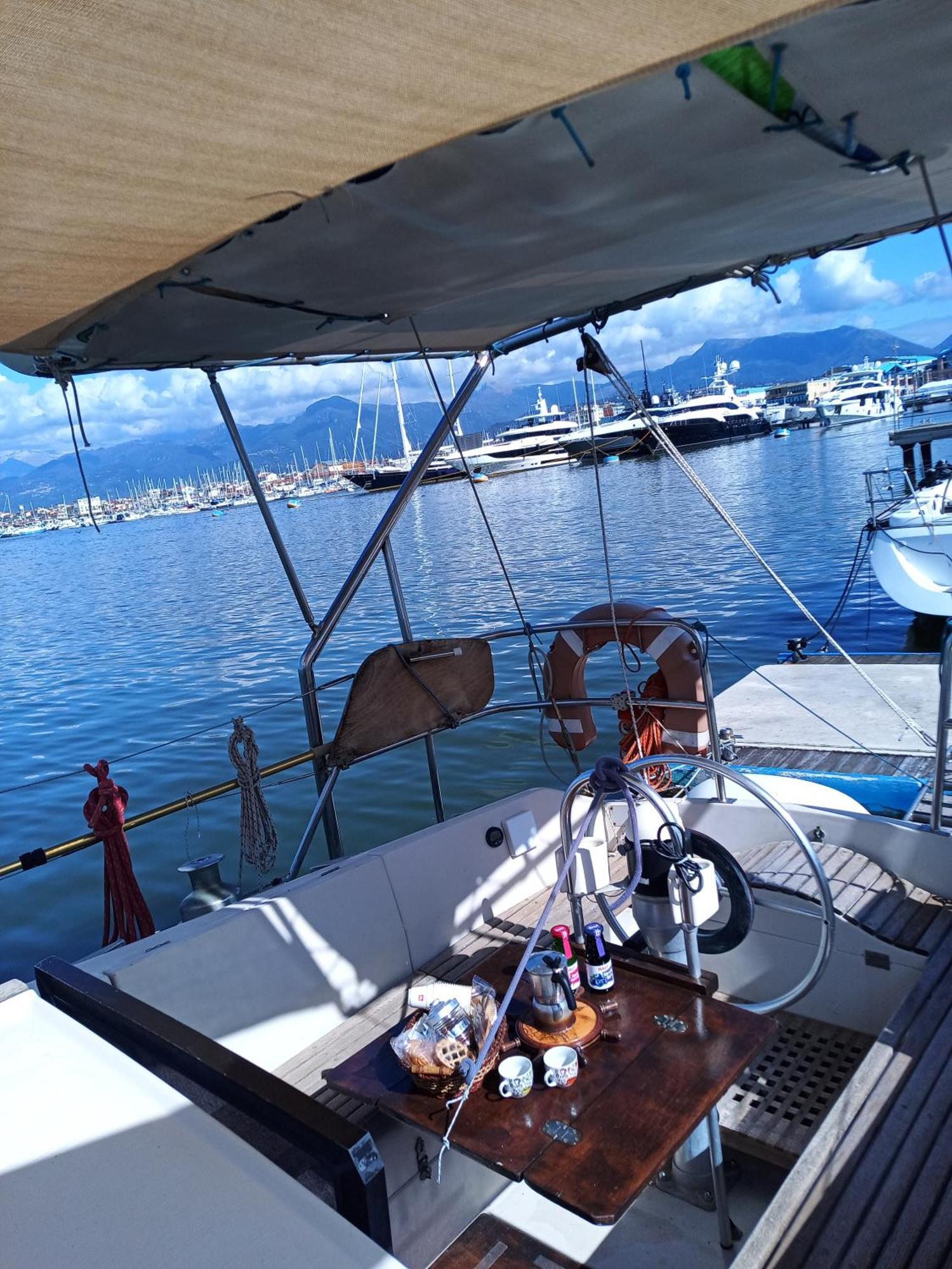 Bed & Boat Brezza Del Mare Viareggio Exterior foto